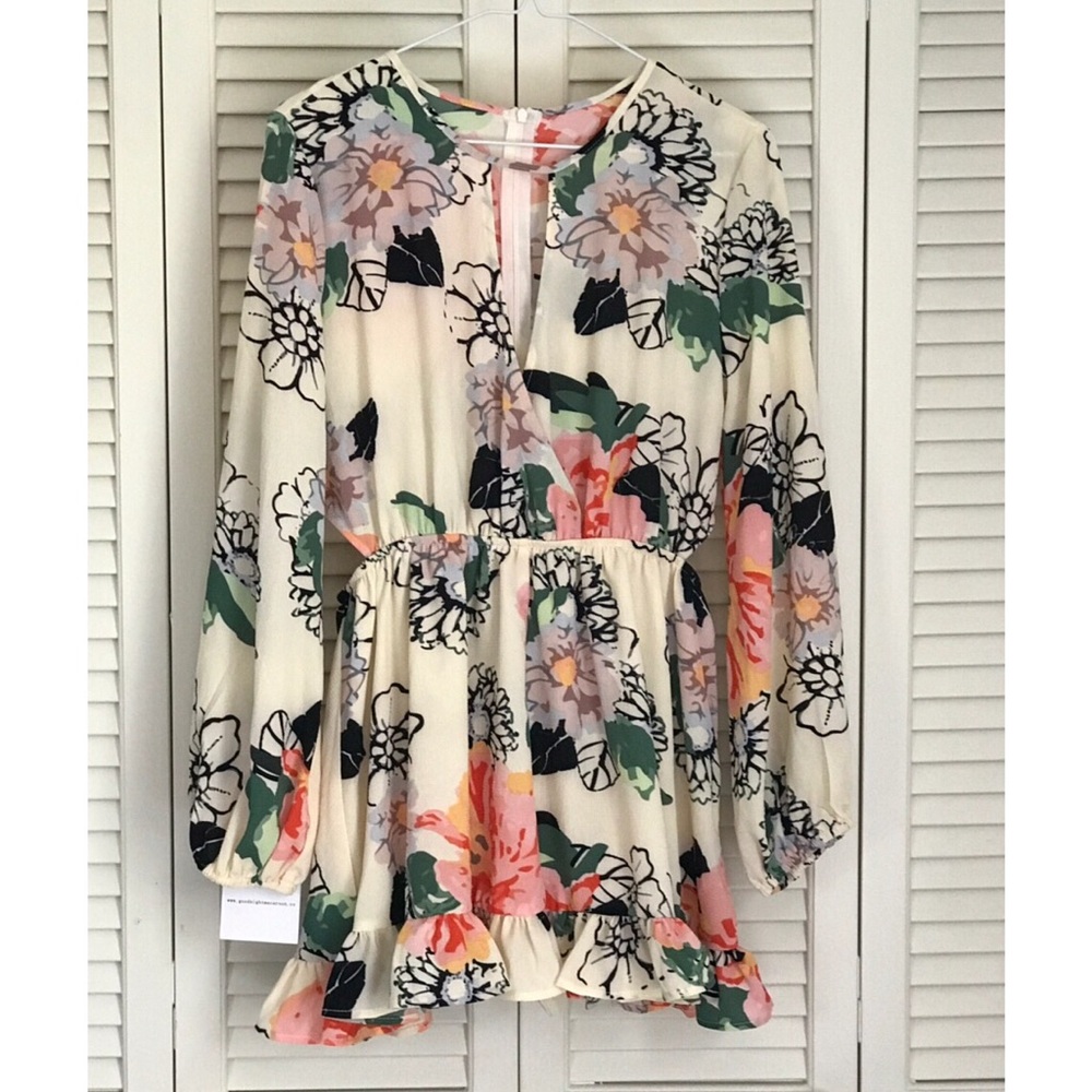 *SOLD* Goodnight Macaroon floral print mini dress - Picture 1 of 8